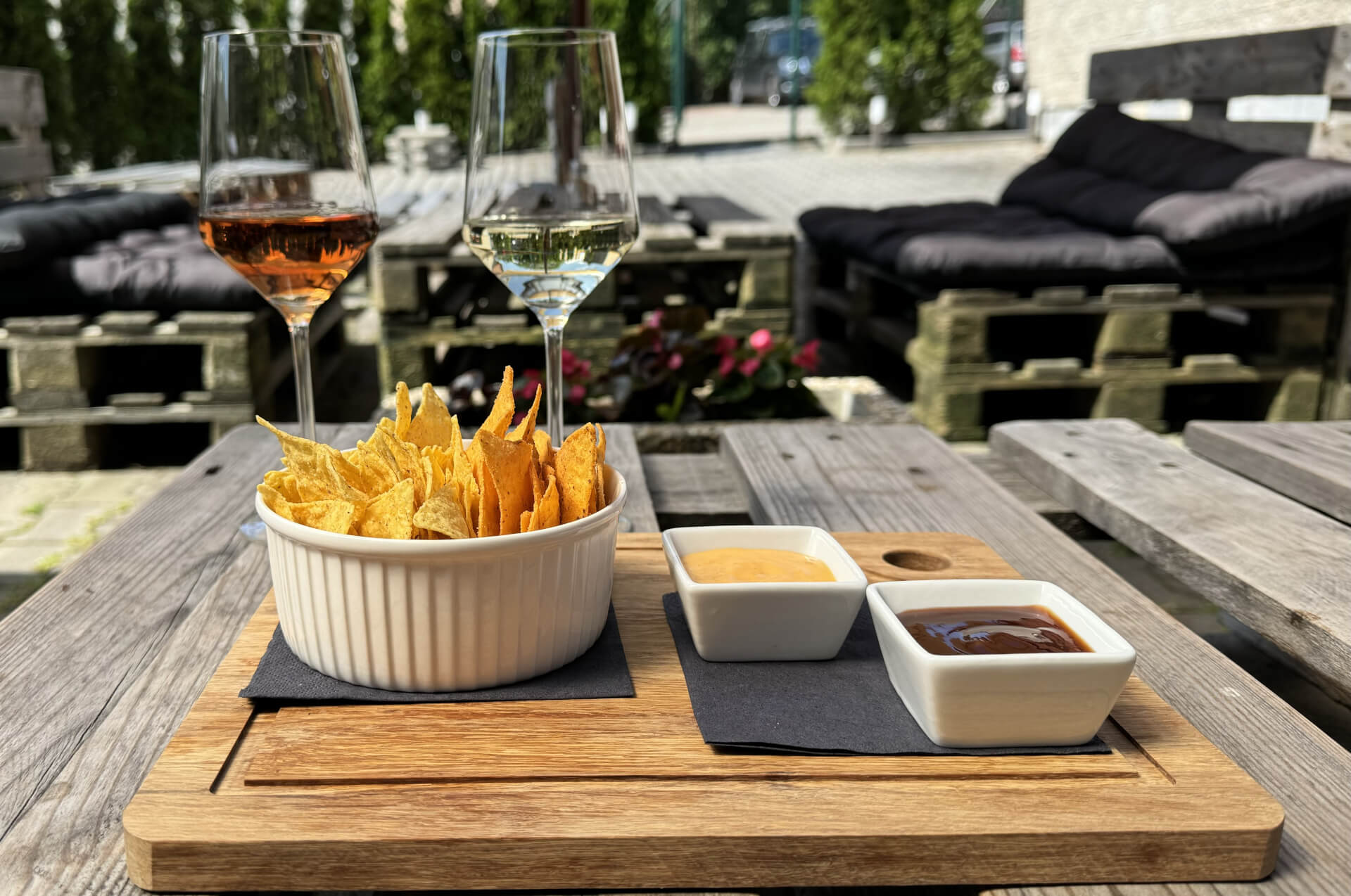 Nachos si můžete vychutnat i v kavárně